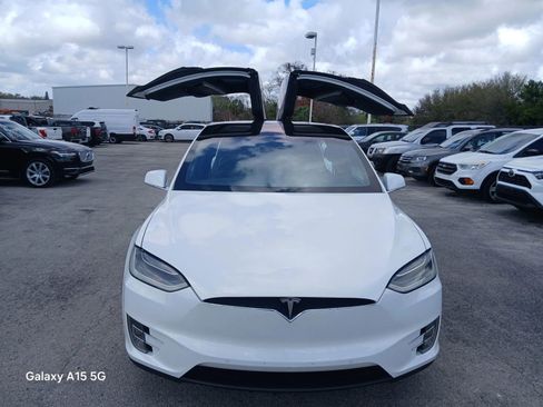 Used 2016 Tesla Model X 75D image 18