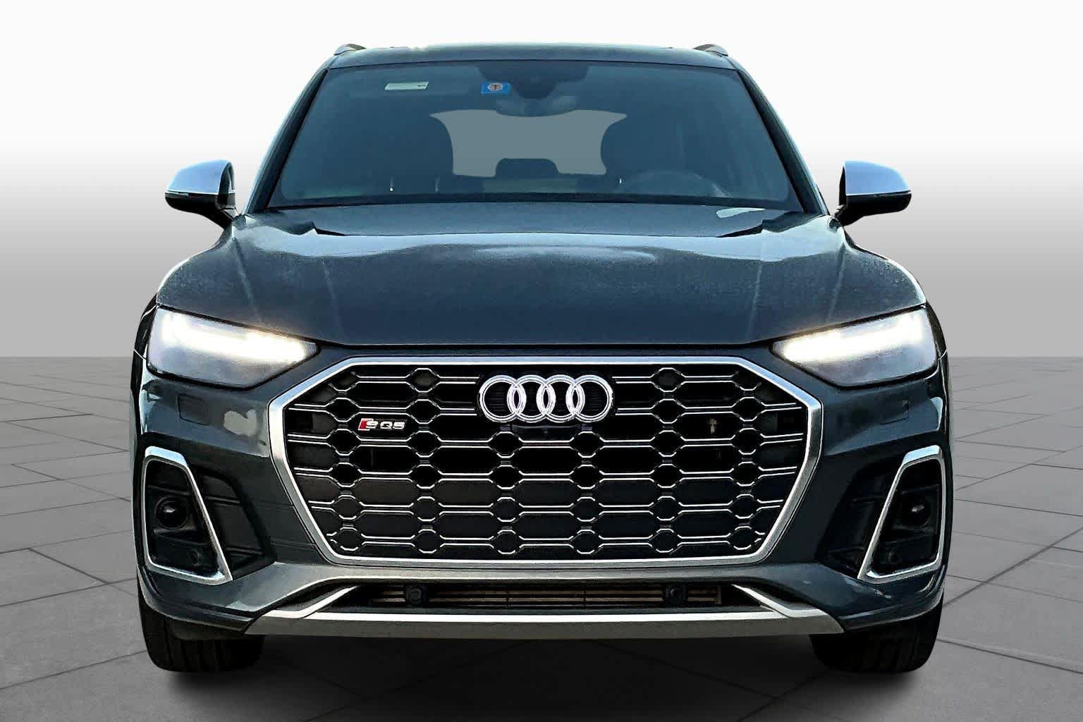 Used 2023 Audi SQ5 Prestige AWD/4WD image 3