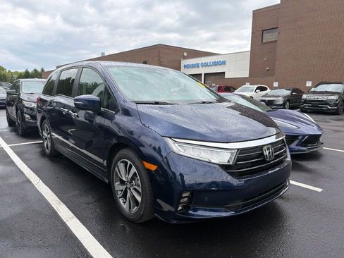 Used 2024 Honda Odyssey Touring image 4