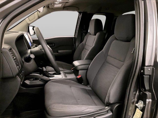 Used 2022 Nissan Frontier S w/ Technology Package AWD/4WD image 24