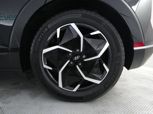 Used 2024 Hyundai Ioniq 5 SEL RWD image 9