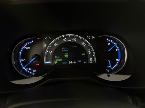 New 2025 Toyota RAV4 XLE image 15