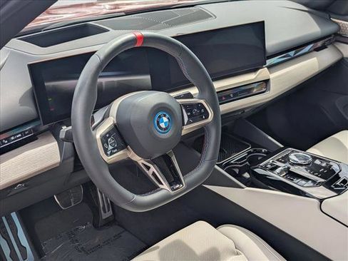 Used 2025 BMW i5 M60 w/ Executive Package AWD/4WD image 10