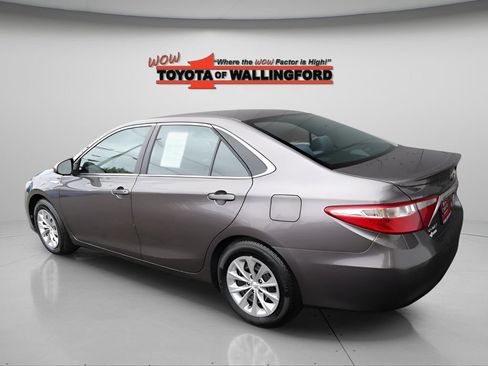 Used 2015 Toyota Camry LE FWD image 6