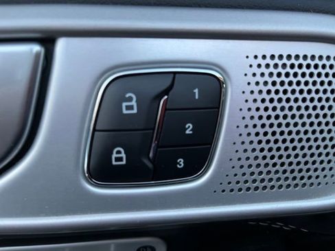 Used 2023 Ford Explorer ST w/ Equipment Group 401A image 11