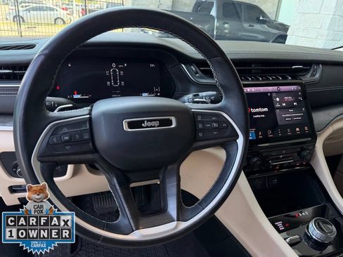 Used 2021 Jeep Grand Cherokee L Limited AWD/4WD image 12