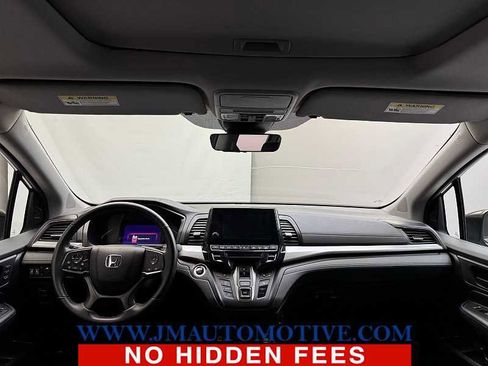 Used 2024 Honda Odyssey EX-L image 12