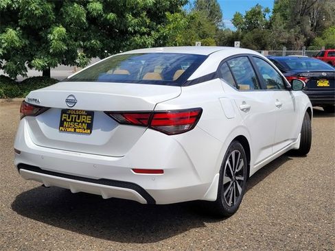 New 2025 Nissan Sentra SV w/ SV Premium Package image 4