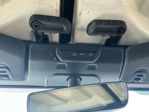 Used 2023 Jeep Wrangler Unlimited Rubicon image 18