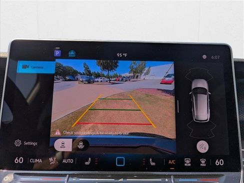 New 2025 Volkswagen Tiguan S image 17