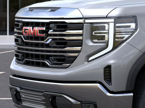 New 2026 GMC Sierra 1500 SLT image 37