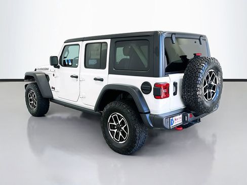 Used 2024 Jeep Wrangler Unlimited Rubicon w/ Technology Group AWD/4WD image 5