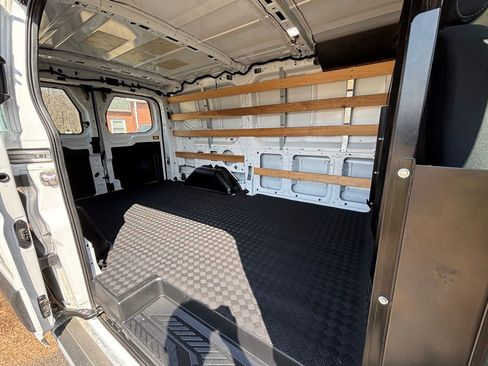 Used 2024 Ford Transit 250 Low Roof w/ Exterior Upgrade Package RWD image 26