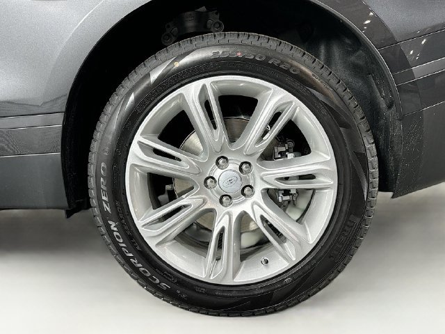 Used 2026 Land Rover Range Rover Velar S AWD/4WD image 31