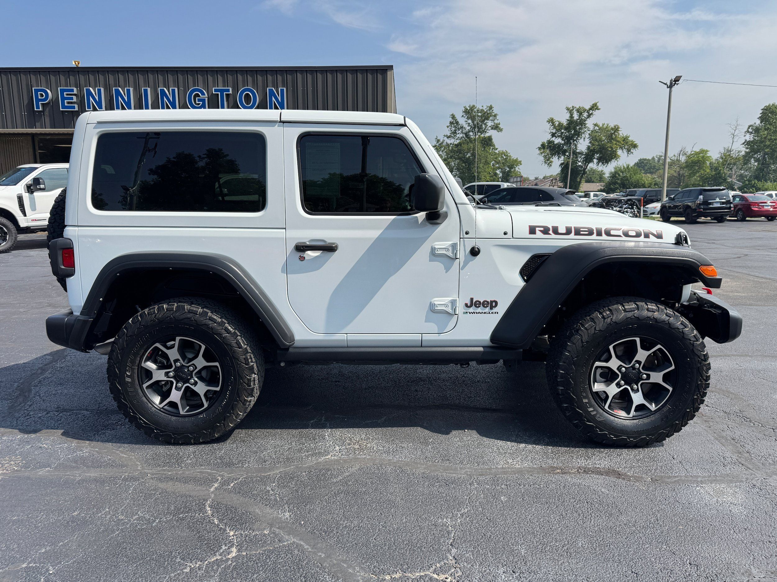 Used 2023 Jeep Wrangler Rubicon AWD/4WD image 8