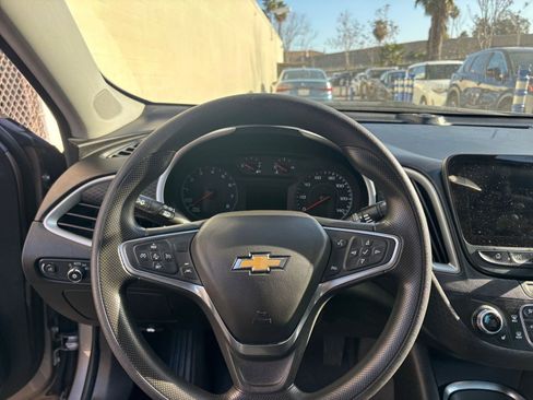Used 2024 Chevrolet Malibu LT image 36