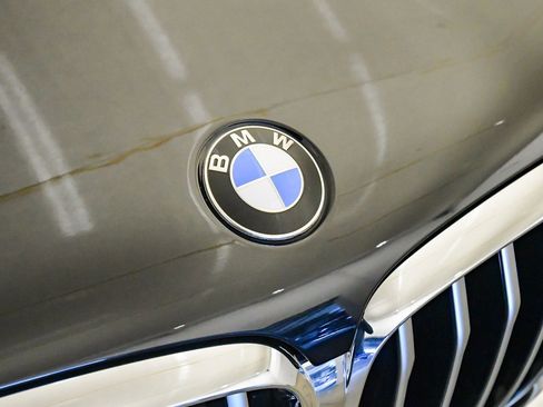 Certified 2022 BMW X5 xDrive40i w/ M Sport Package image 8