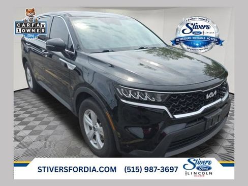 Used 2023 Kia Sorento LX FWD image 1