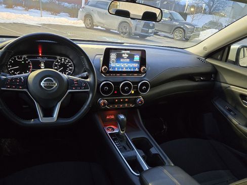 Used 2023 Nissan Sentra SV image 7