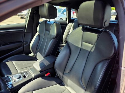 Used 2017 Audi A3 e-tron Premium Plus w/ Technology Package FWD image 31