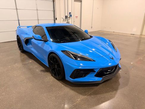 Used 2021 Chevrolet Corvette Stingray Preferred Conv w/ Z51 Performance Package RWD image 3