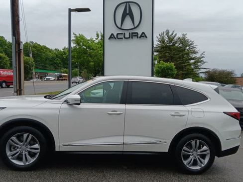 Used 2023 Acura MDX SH-AWD image 2