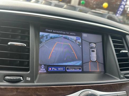 Used 2015 INFINITI QX80 Luxe w/ 22" Wheel Package image 15