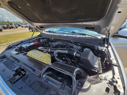 Used 2021 Ford Expedition XLT RWD image 31