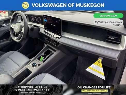 New 2026 Volkswagen Tiguan SE R-Line image 29