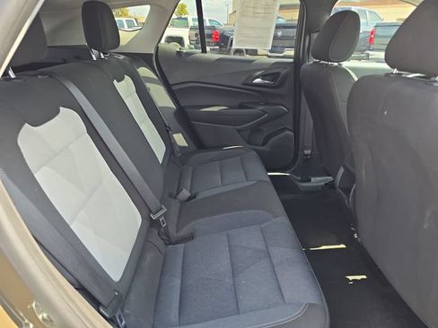 Used 2024 Chevrolet Trax LS w/ LS Convenience Package FWD image 31