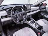 Used 2022 Mitsubishi Outlander SEL image 2