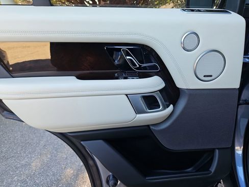 Used 2021 Land Rover Range Rover Westminster Edition image 34