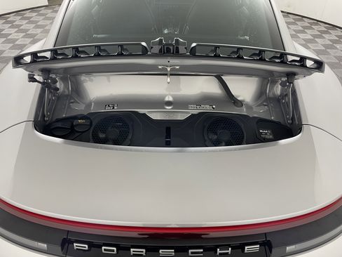Used 2025 Porsche 911 Carrera image 21