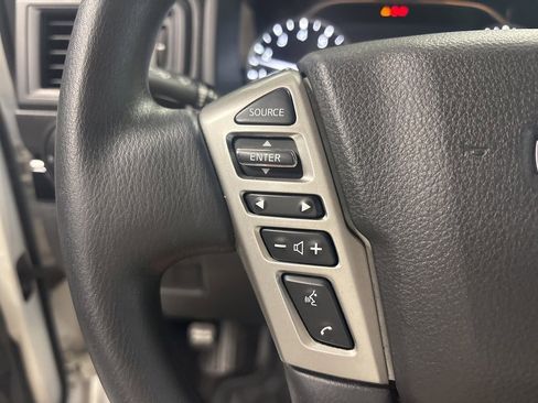 Used 2023 Nissan Titan SV image 14