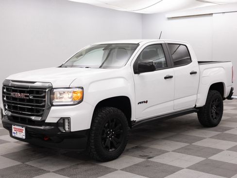 Used 2022 GMC Canyon AT4 AWD/4WD image 7