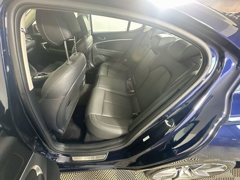 Used 2026 Genesis G70 2.5T RWD image 27