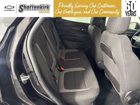 Used 2024 Chevrolet TrailBlazer LS w/ LS Convenience Package image 19