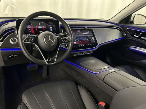 Used 2025 Mercedes-Benz E 350 4MATIC Sedan w/ Winter Package image 20
