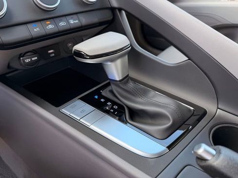 New 2026 Hyundai Elantra SE image 17