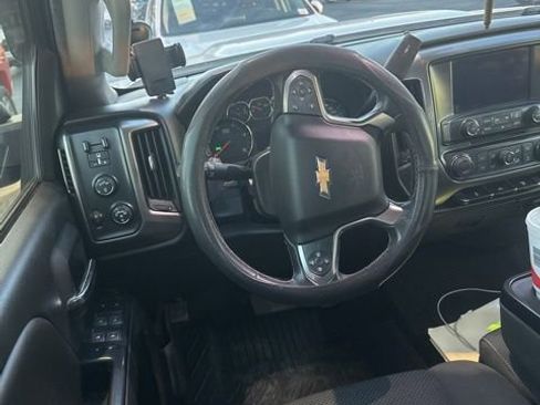 Used 2018 Chevrolet Silverado 3500 LT w/ LT Convenience Package image 8