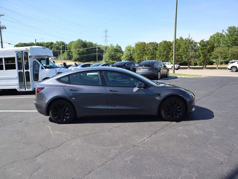 Used 2023 Tesla Model 3 Standard Range RWD image 12