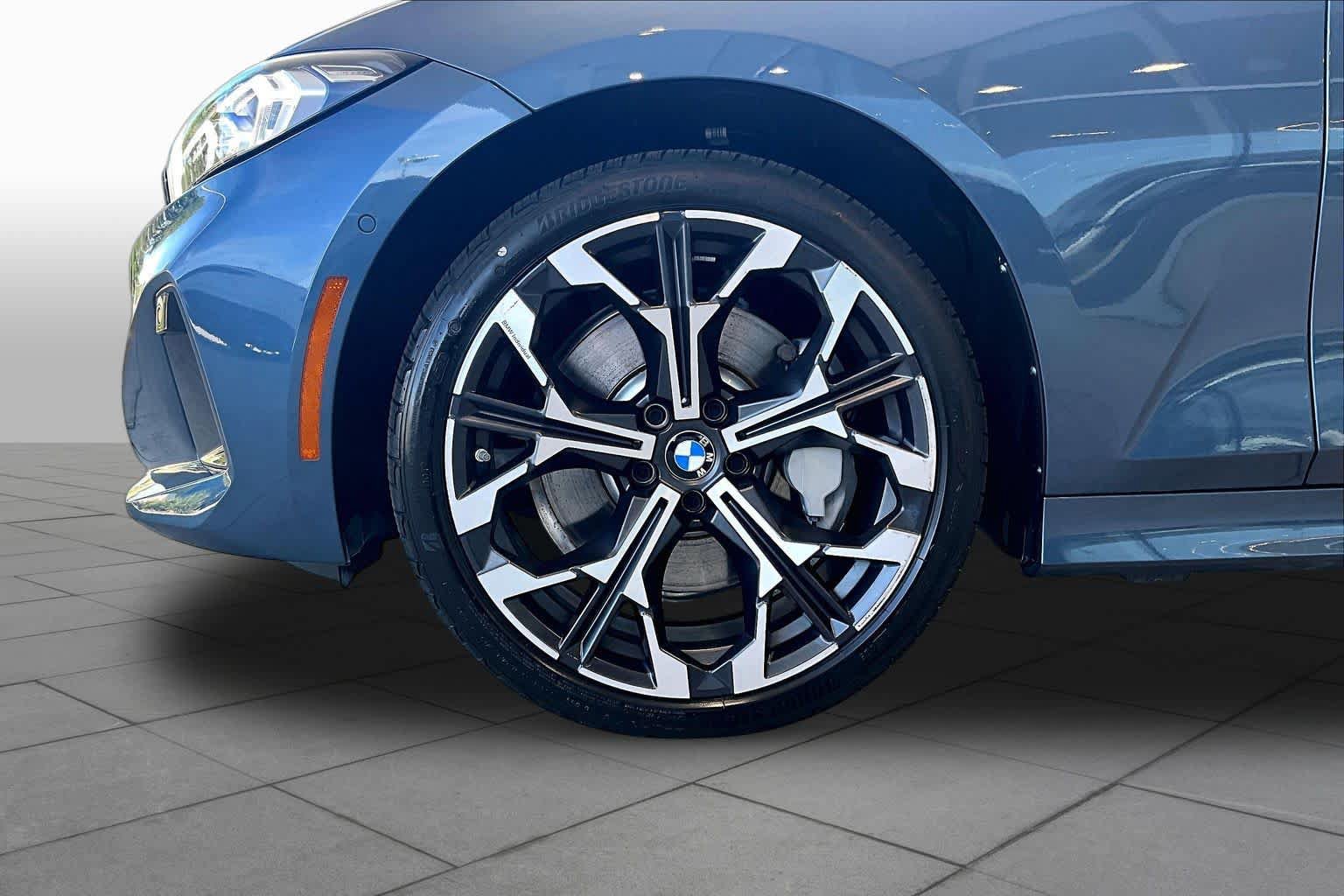 Used 2025 BMW 330i Sedan RWD image 10