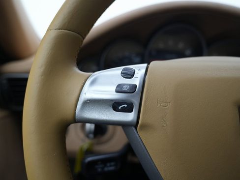 Used 2006 Porsche 911 Carrera 4 image 41