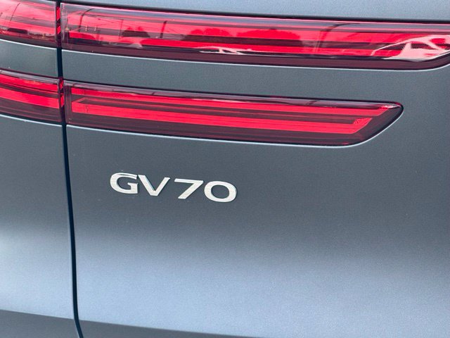 Used 2026 Genesis GV70 3.5T Sport Advanced AWD/4WD image 8
