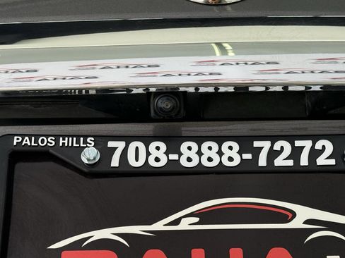 Used 2020 Nissan Pathfinder S image 10