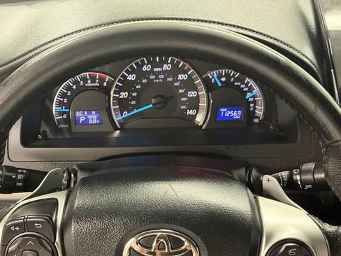 Used 2012 Toyota Camry SE image 22