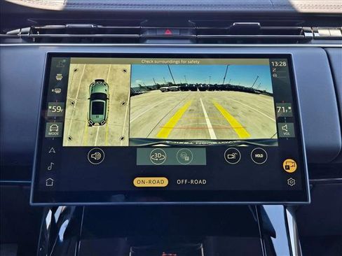 New 2026 Land Rover Range Rover Sport SE AWD/4WD image 14