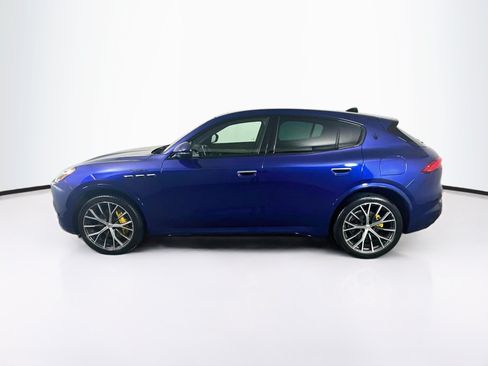 Used 2023 Maserati Grecale Modena AWD/4WD image 4