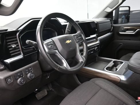 Used 2024 Chevrolet Silverado 2500 LT w/ All Star Edition AWD/4WD image 17