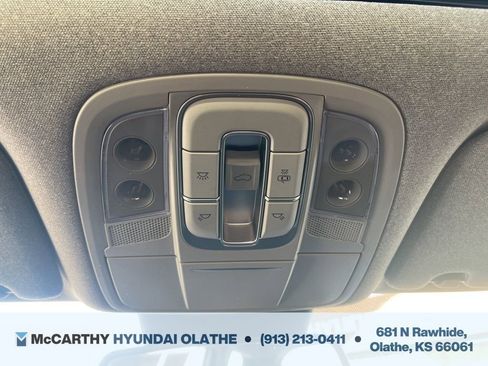 Used 2020 Hyundai Santa Fe Limited image 35